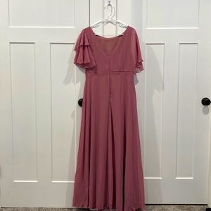 Ever pretty prom/formal dress •never worn• with tags still on it•light purple